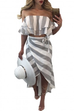 /products/conjunto-crop-top-mas-falda/