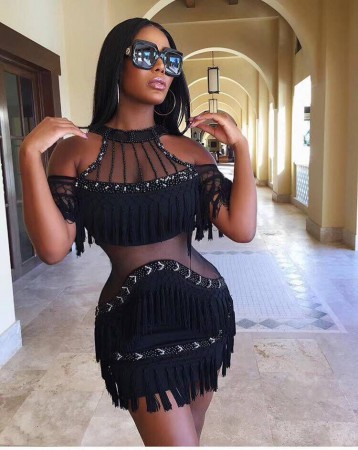 /products/vestido-bandage-con-transparencias/